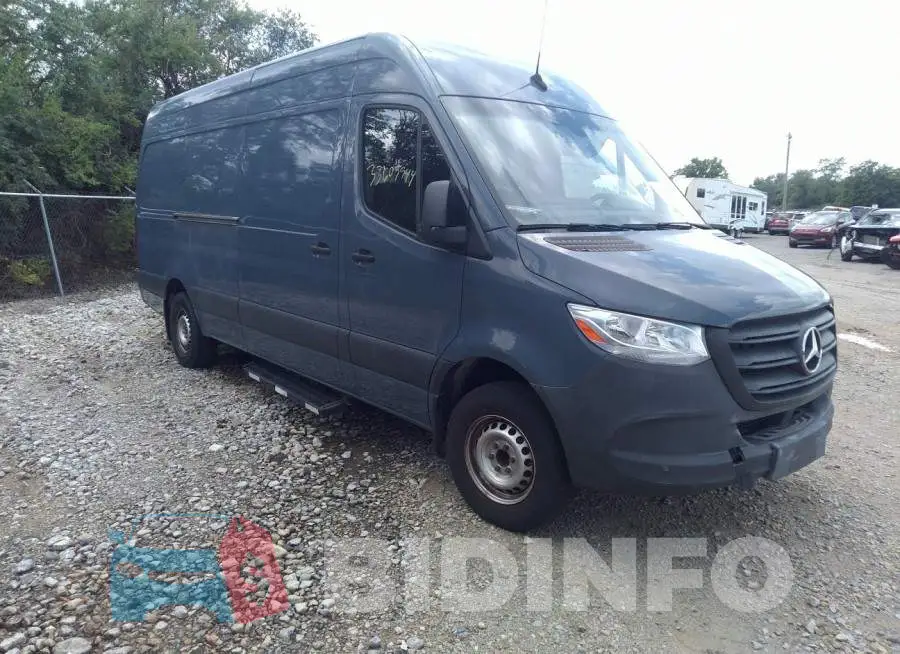 WD4PF1CD9KP138900 Photo# 1