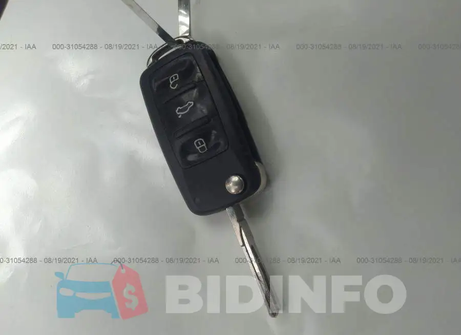 3VW1K7AJXFM408393 Photo# 11