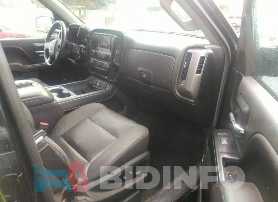 3GTU2VEC8FG528773 Photo# 5