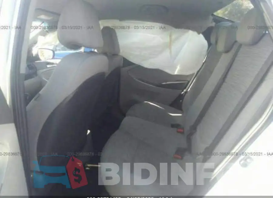 KMHCT4AE9FU911818 Photo# 7