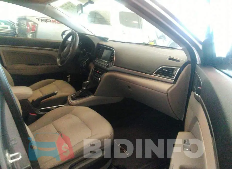 5NPD84LF4HH024270 Photo# 5