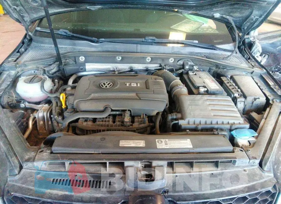 3VW447AU8HM037867 Photo# 10
