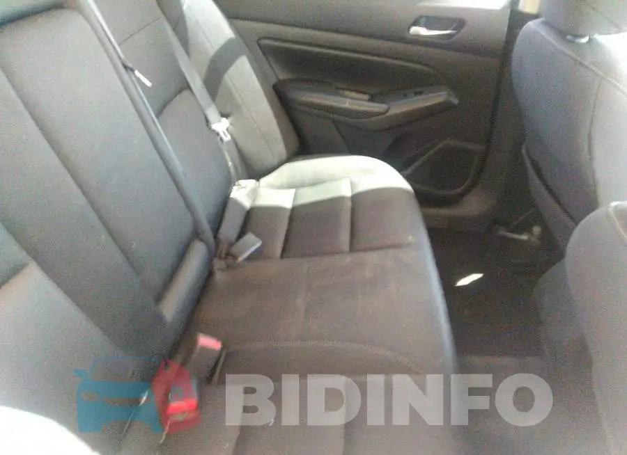 1N4BL4BV3KC155486 Photo# 8