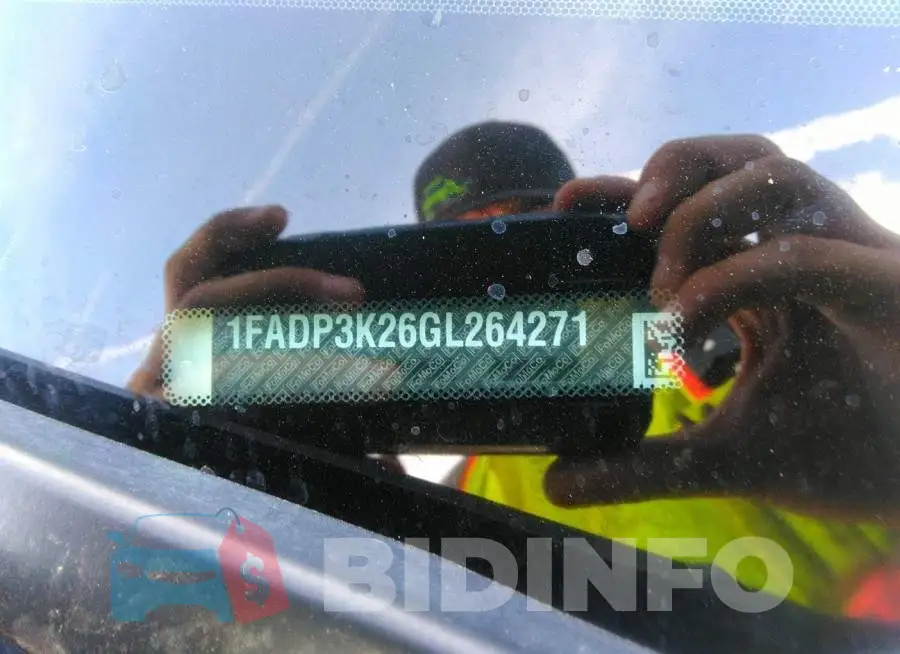 1FADP3K26GL264271 Photo# 9