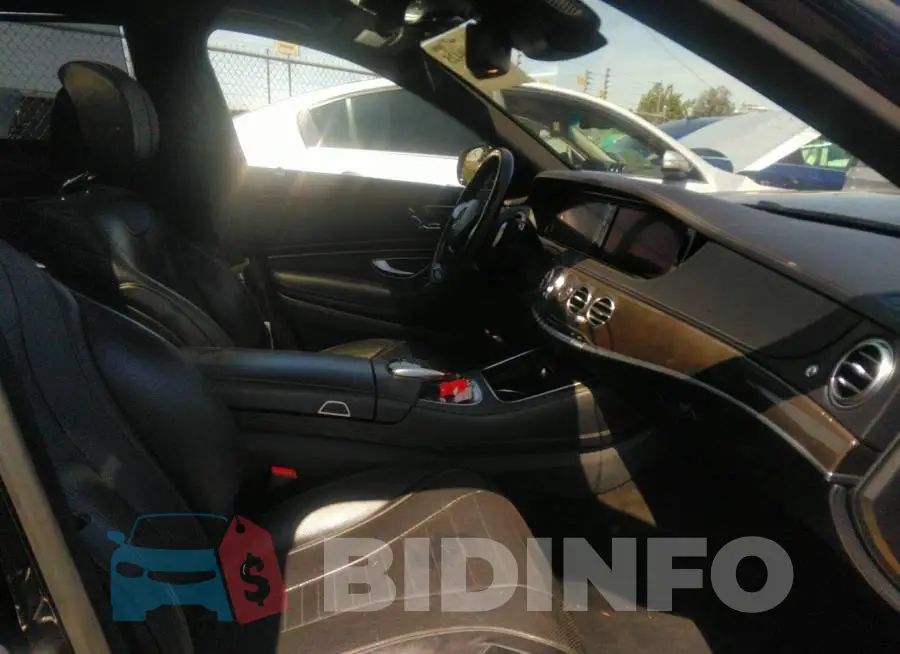 WDDUG8CB7FA143383 Photo# 5