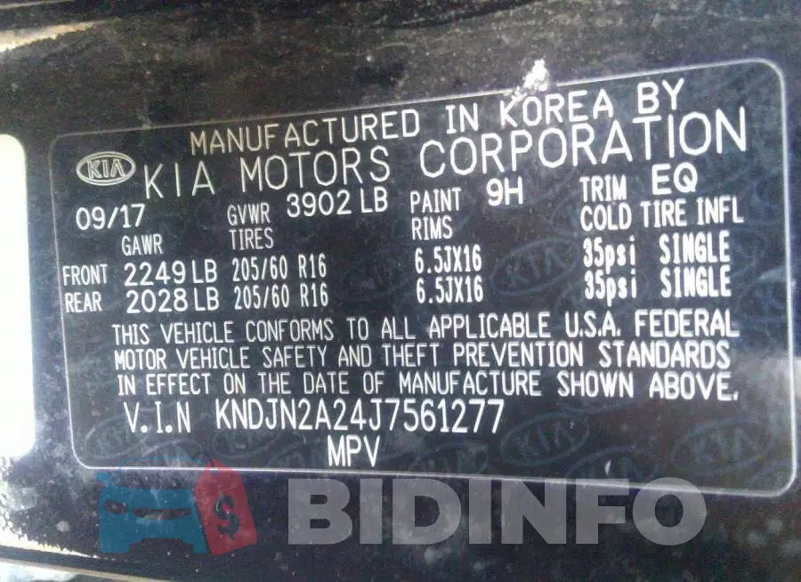 KNDJN2A24J7561277 Photo# 9
