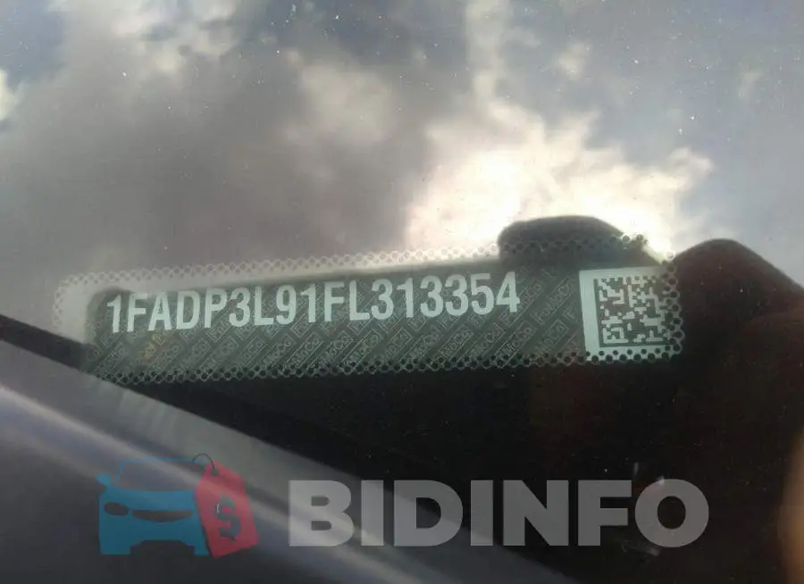 1FADP3L91FL313354 Photo# 9