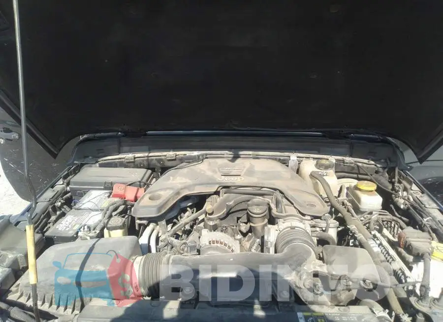 1C4HJXDG5JW149079 Photo# 10