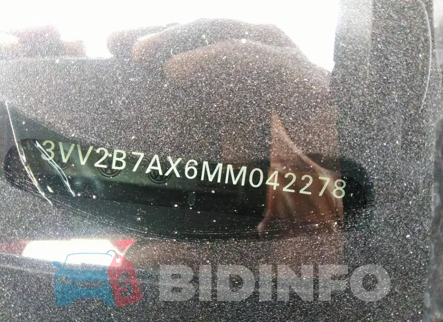 3VV2B7AX6MM042278 Photo# 9