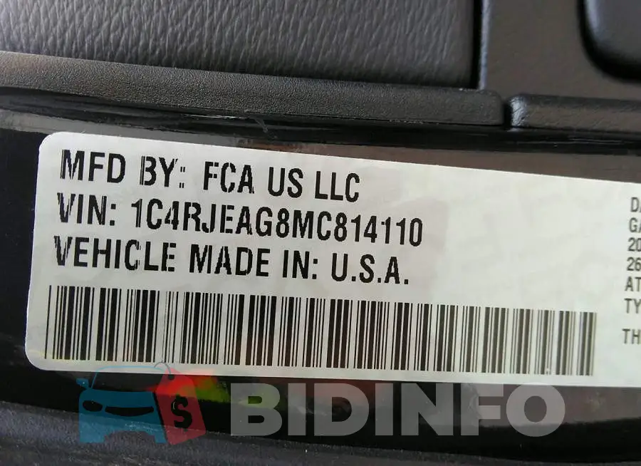 1C4RJEAG8MC814110 Photo# 9