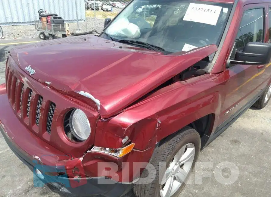 1C4NJPFB6HD183798 Photo# 6