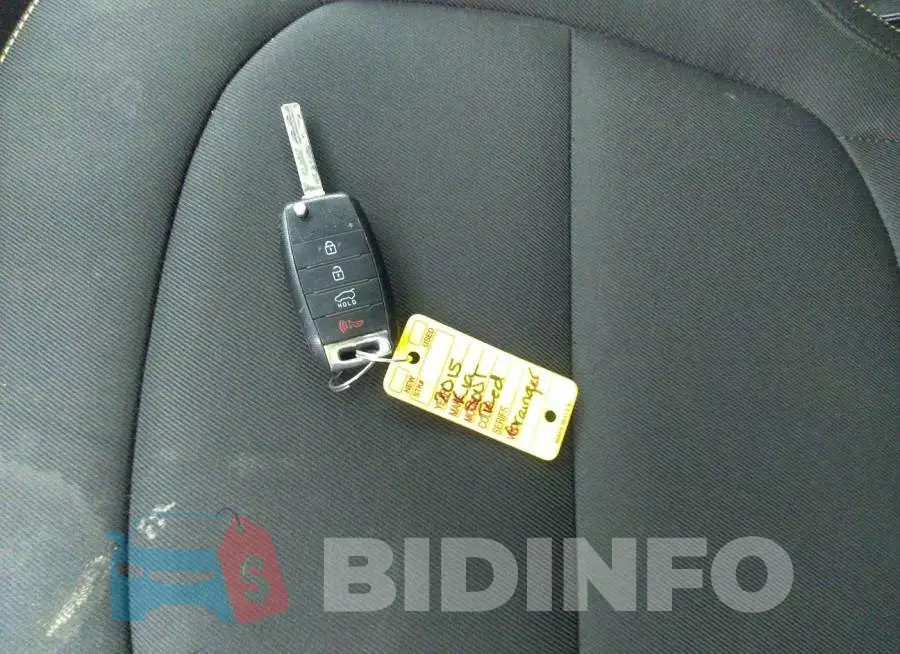 KNDJP3A52F7792552 Photo# 11