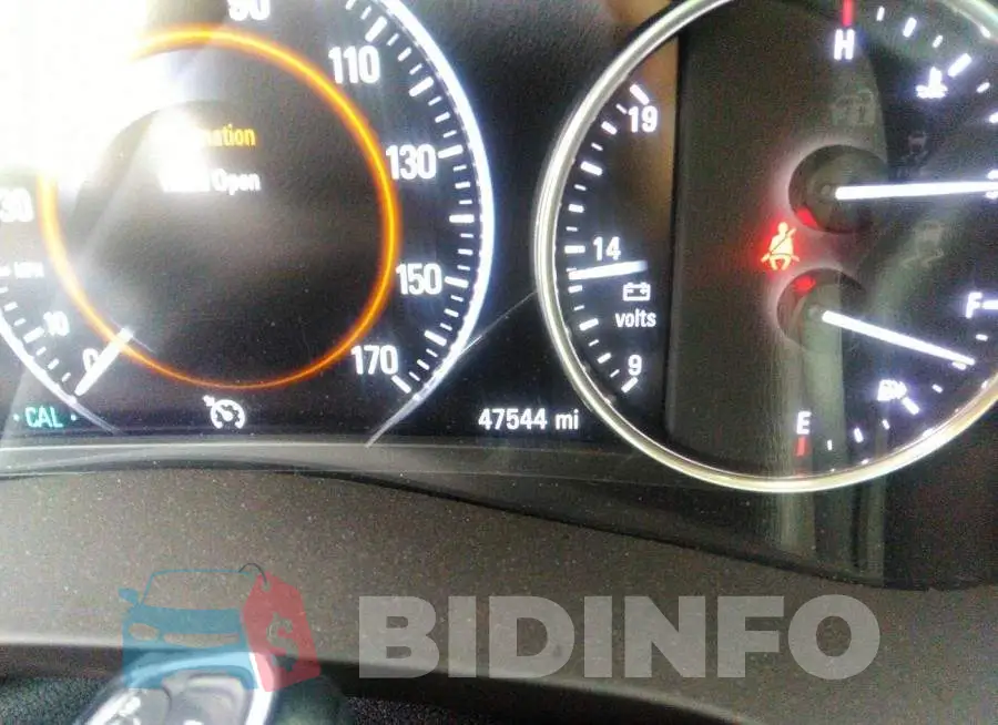 1G4ZP5SS5HU211483 Photo# 7