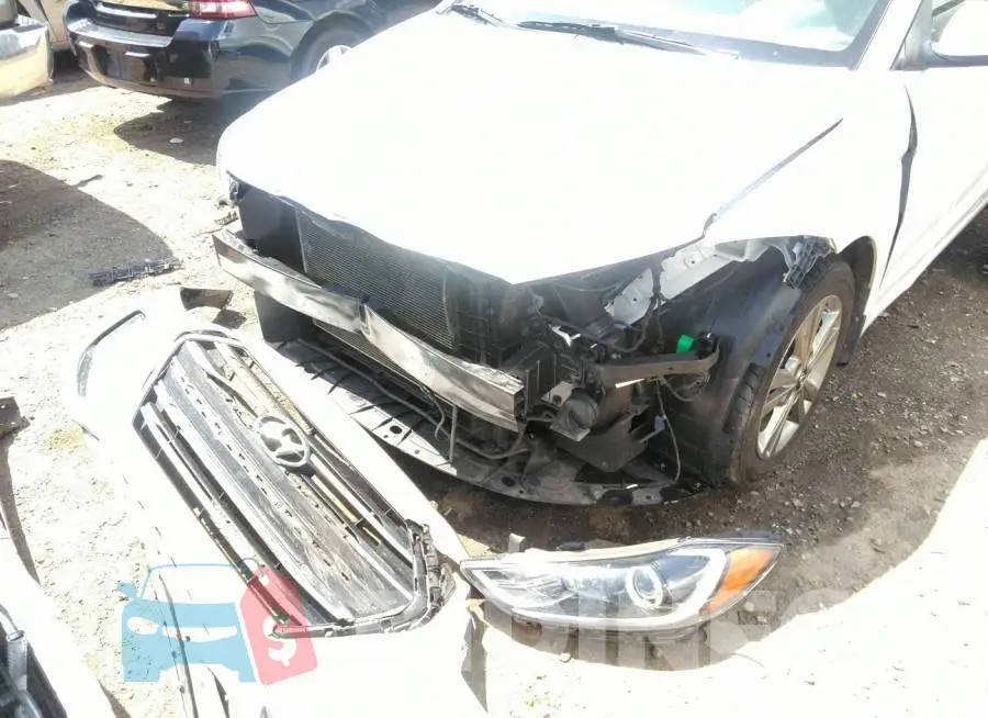5NPD84LF4JH379266 Photo# 6