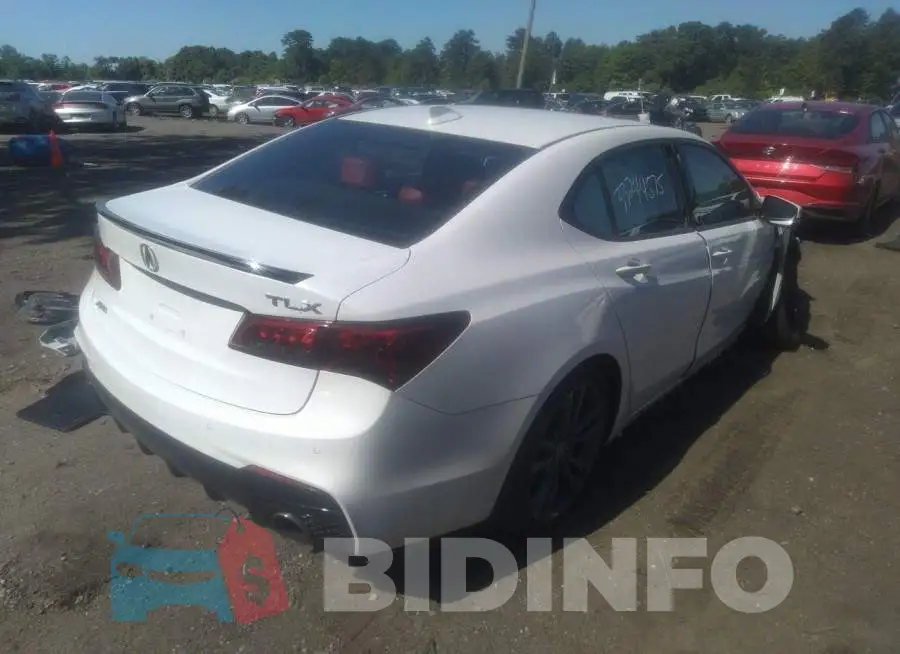 19UUB2F62KA000907 Photo# 4