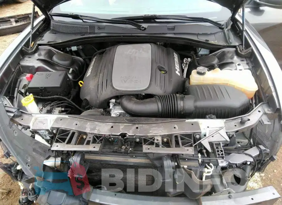 2C3CDXCT4KH729704 Photo# 10