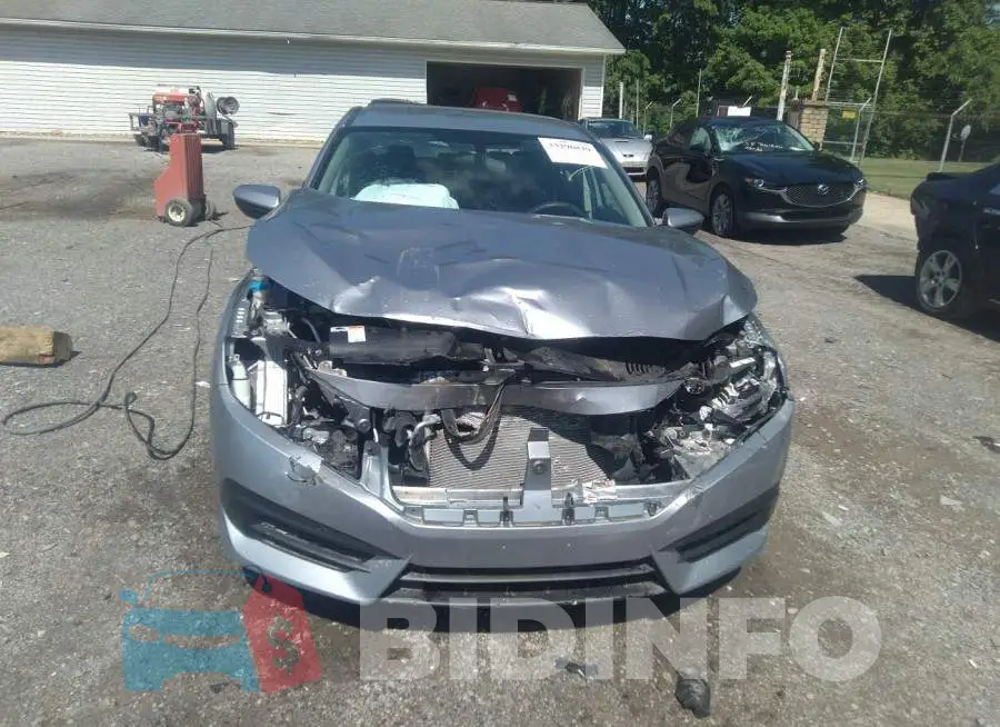 19XFC2F57HE075670 Photo# 6