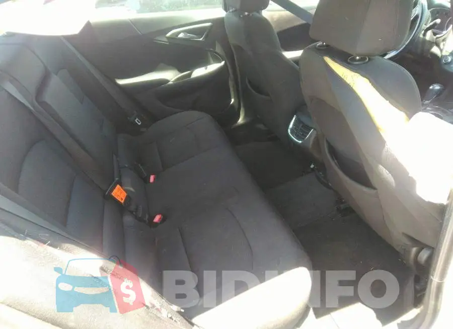 1G1ZD5ST4JF243608 Photo# 8