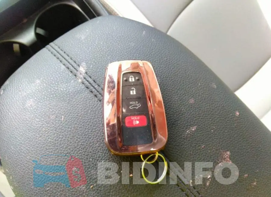 2T3C1RFV7MC160462 Photo# 11