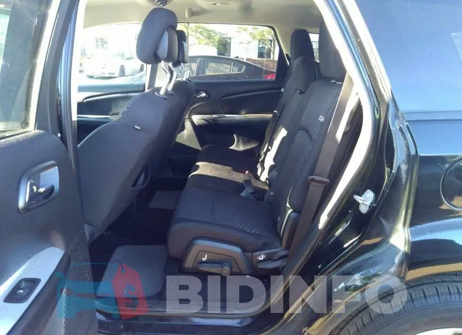 3C4PDCAB7GT110528 Photo# 8