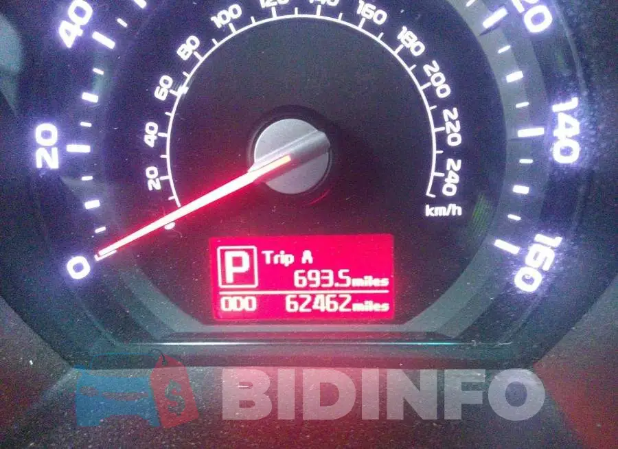 KNDPB3ACXF7763887 Photo# 7
