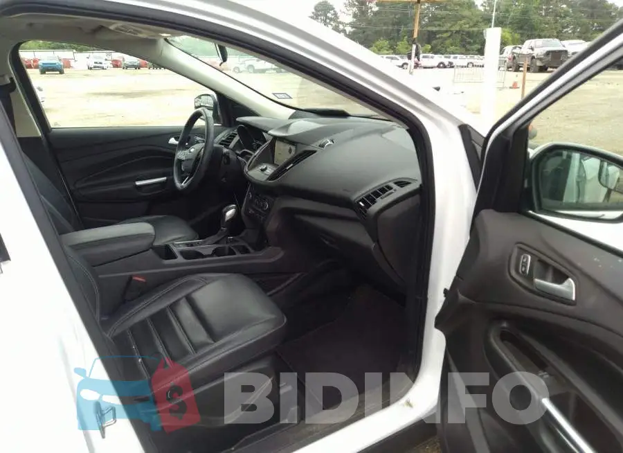 1FMCU0HD5KUB57572 Photo# 5