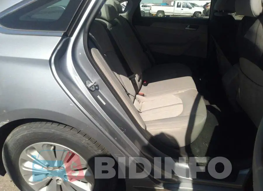 KMHE24L14GA009263 Photo# 8