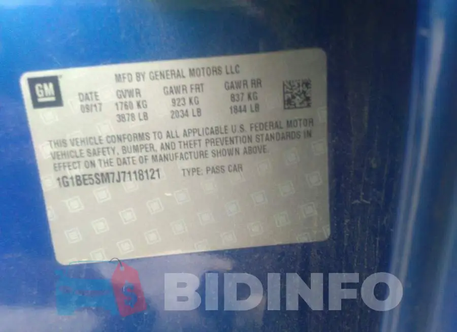 1G1BE5SM7J7118121 Photo# 9