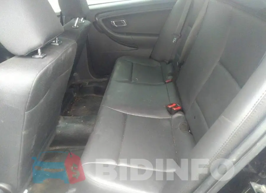 1FAHP2MT3KG117747 Photo# 8