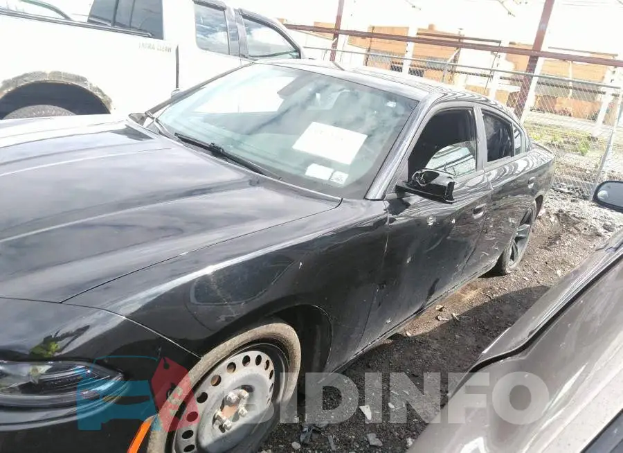 2C3CDXBG8FH863173 Photo# 6