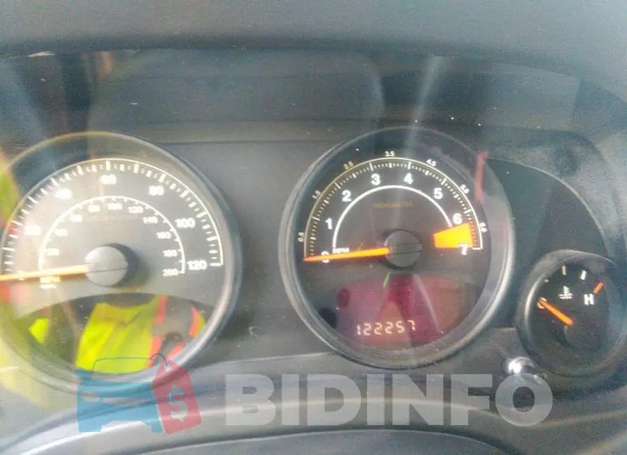 1C4NJPBB7GD801764 Photo# 7
