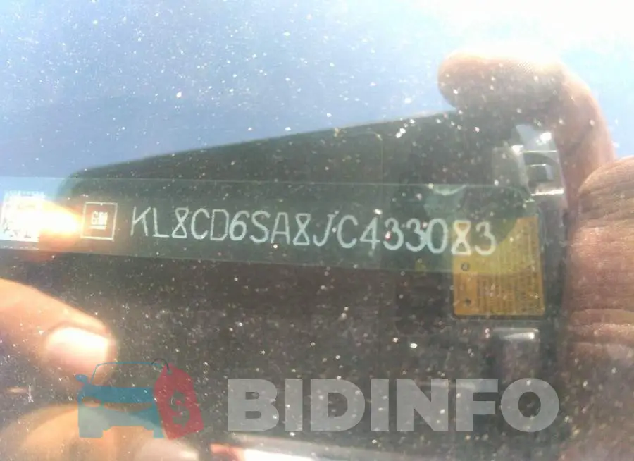 KL8CD6SA8JC433083 Photo# 9