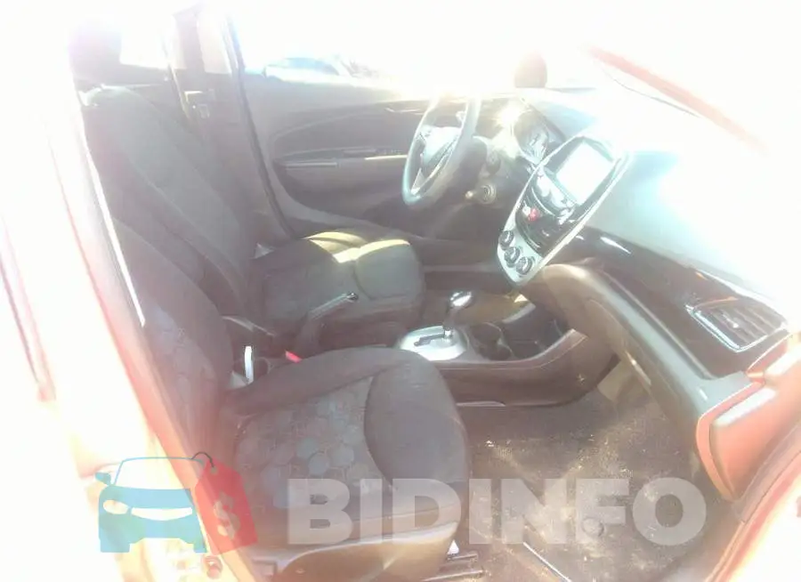 KL8CD6SA8JC433083 Photo# 5
