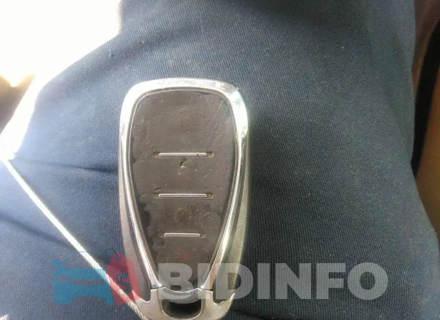3G1BE6SM5JS613313 Photo# 11