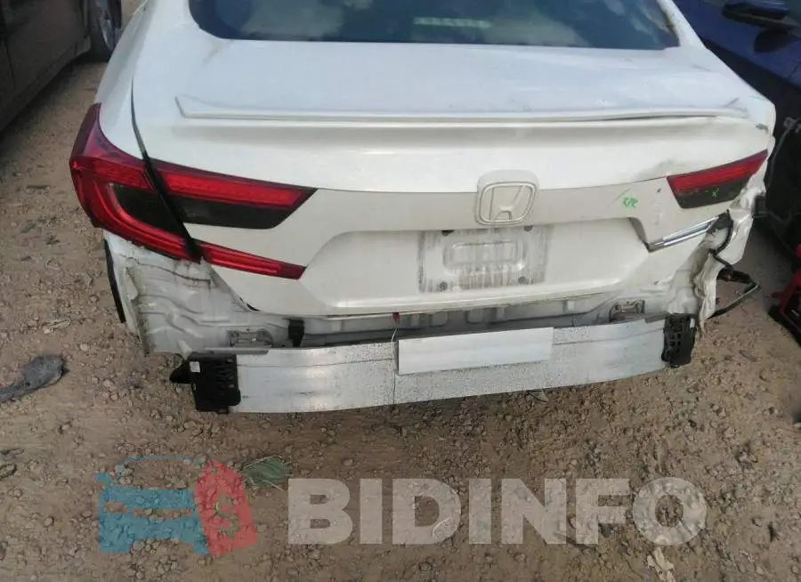 1HGCV1F37KA100231 Photo# 6