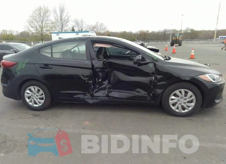 5NPD74LF5HH105782 Photo# 6