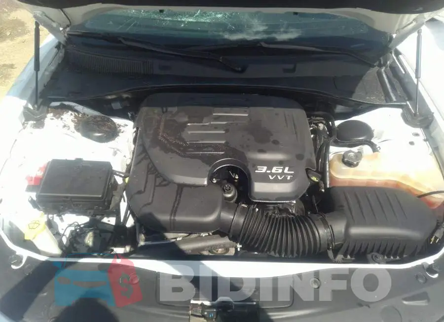 2C3CDXJG0JH274046 Photo# 10