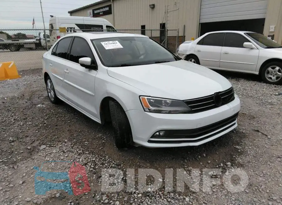 3VWLA7AJ9FM264041 Photo# 1