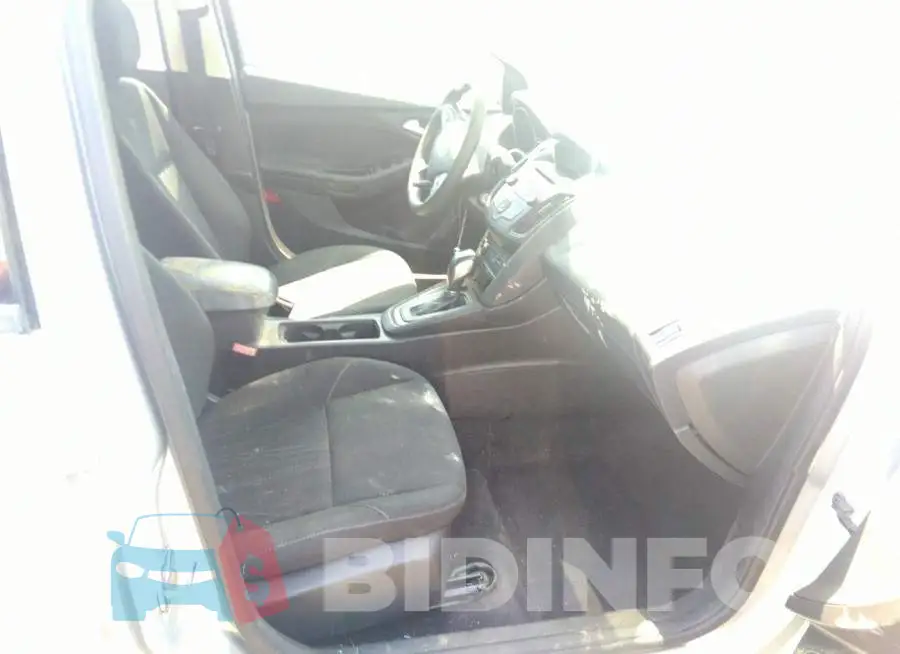 1FADP3F2XGL231557 Photo# 5