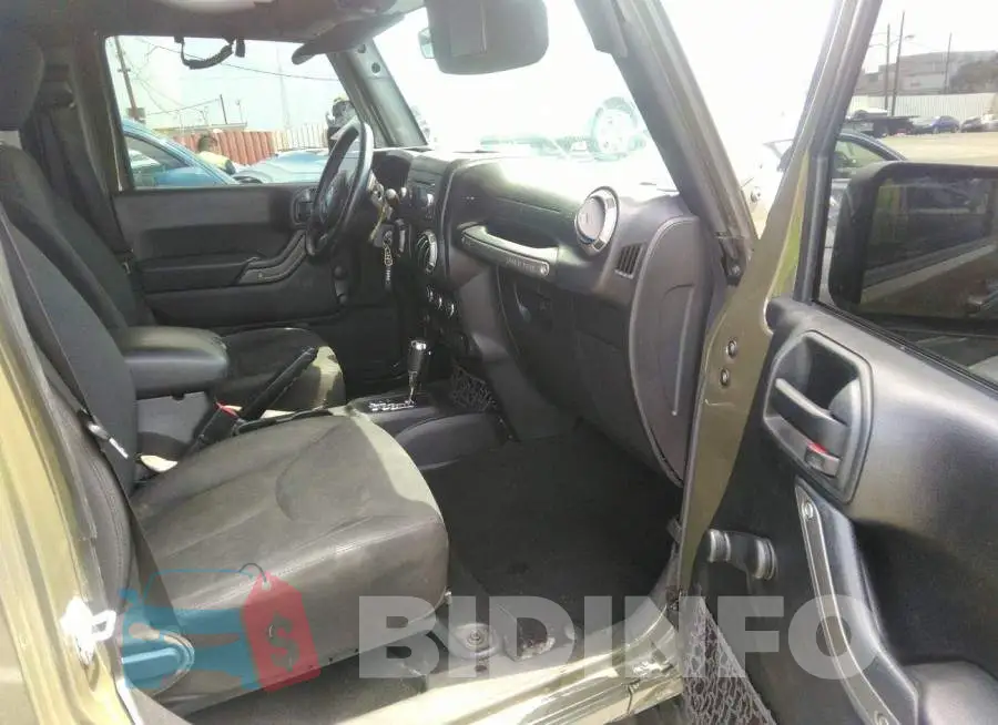 1C4BJWDG2GL155643 Photo# 5