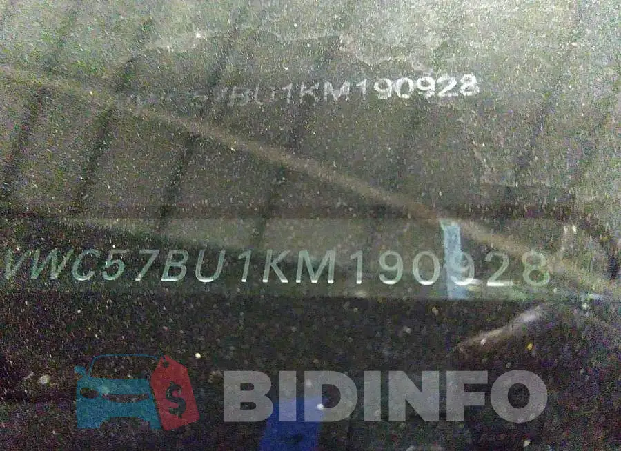 00WC57BU1KM190928 Photo# 9