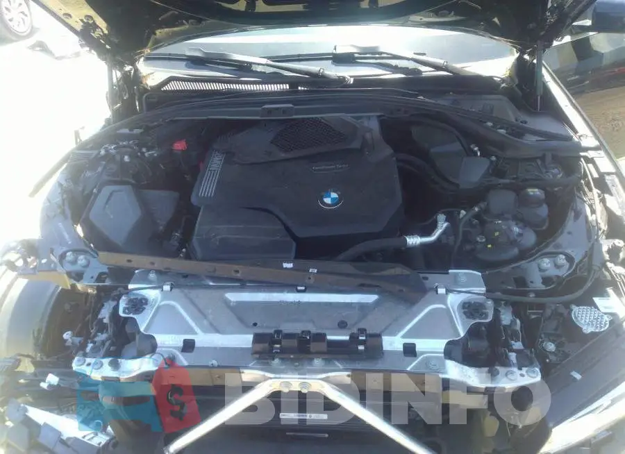 3MW5R7J00M8B99045 Photo# 10