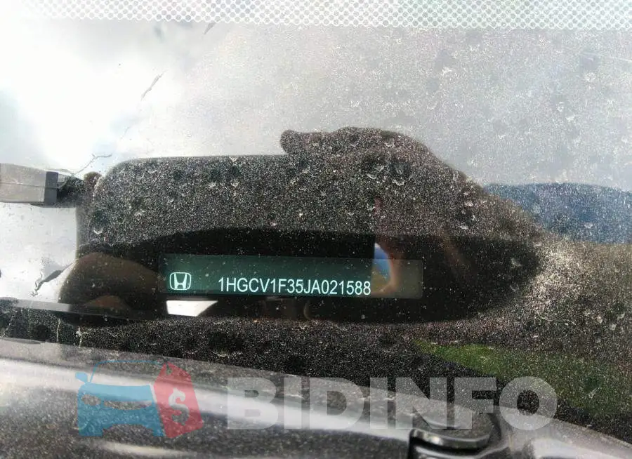 1HGCV1F35JA021588 Photo# 9