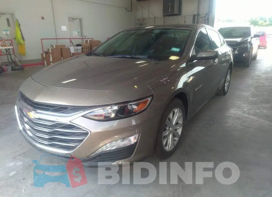 1G1ZD5ST2LF090360 Photo# 2
