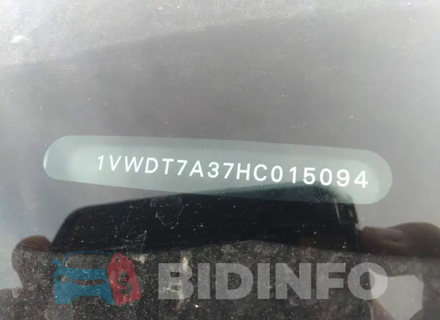 1VWDT7A37HC015094 Photo# 9