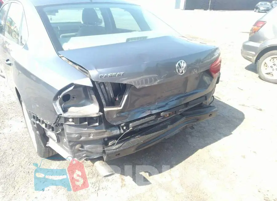 1VWCV7A30FC011889 Photo# 6
