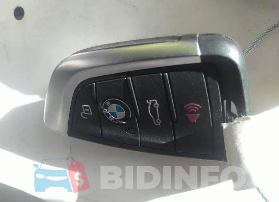 WBXJG7C08M5S17036 Photo# 11