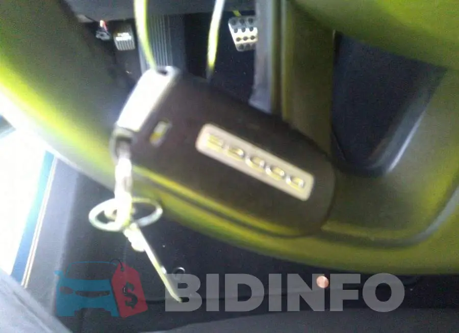 2C3CDXHG4LH238496 Photo# 11