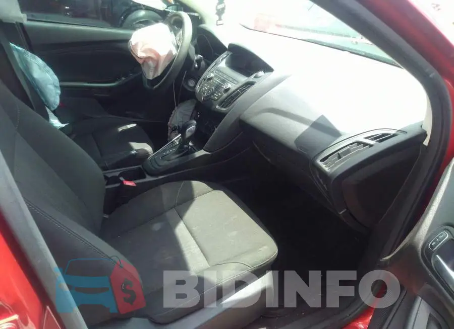 1FADP3F22JL238543 Photo# 5
