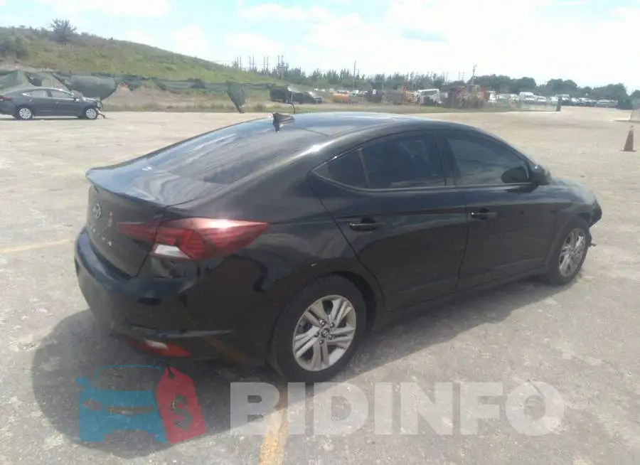 KMHD84LF3KU731157 Photo# 4